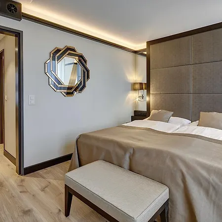 Monopol 4* Λουκέρνη